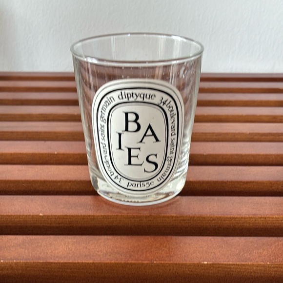 Diptyque Baies Candle Holder (empty) with Black and White Label - Picture 1 of 2
